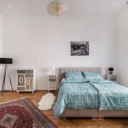 Oktober 6/8 Apartment Budapest Extérieur photo